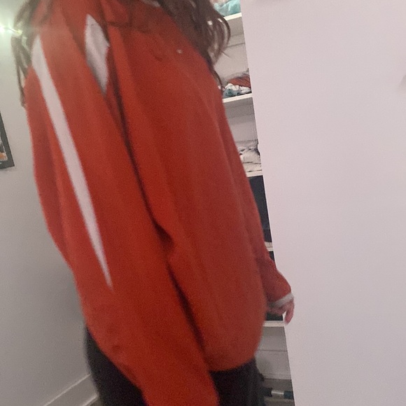 Nike orange sweater - Picture 3 of 5
